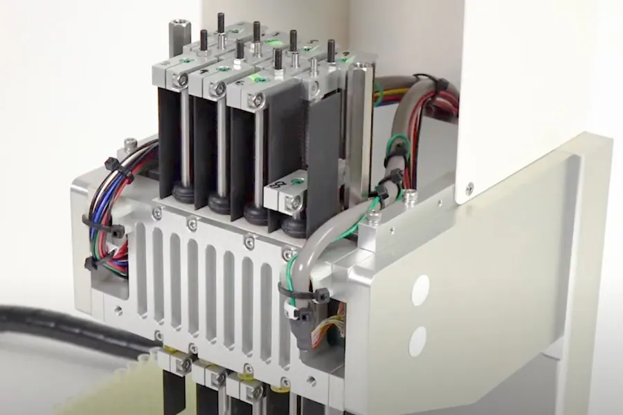 Linear Servo Motor in an 8-pipette dispensing unit