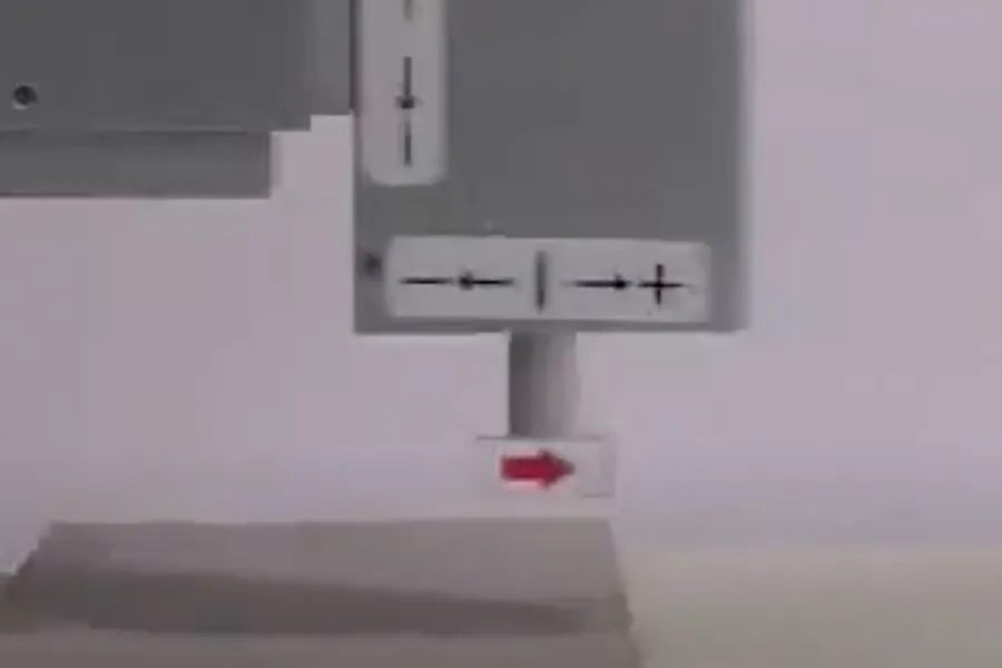 Pick-and-Place Machine With Rotation
